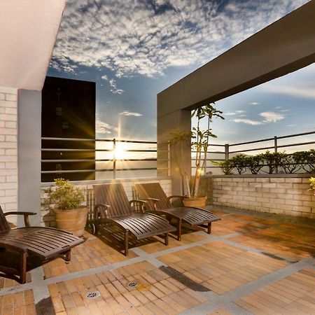 Cyan Suites Poblado By Mde Bnb Medellín Buitenkant foto