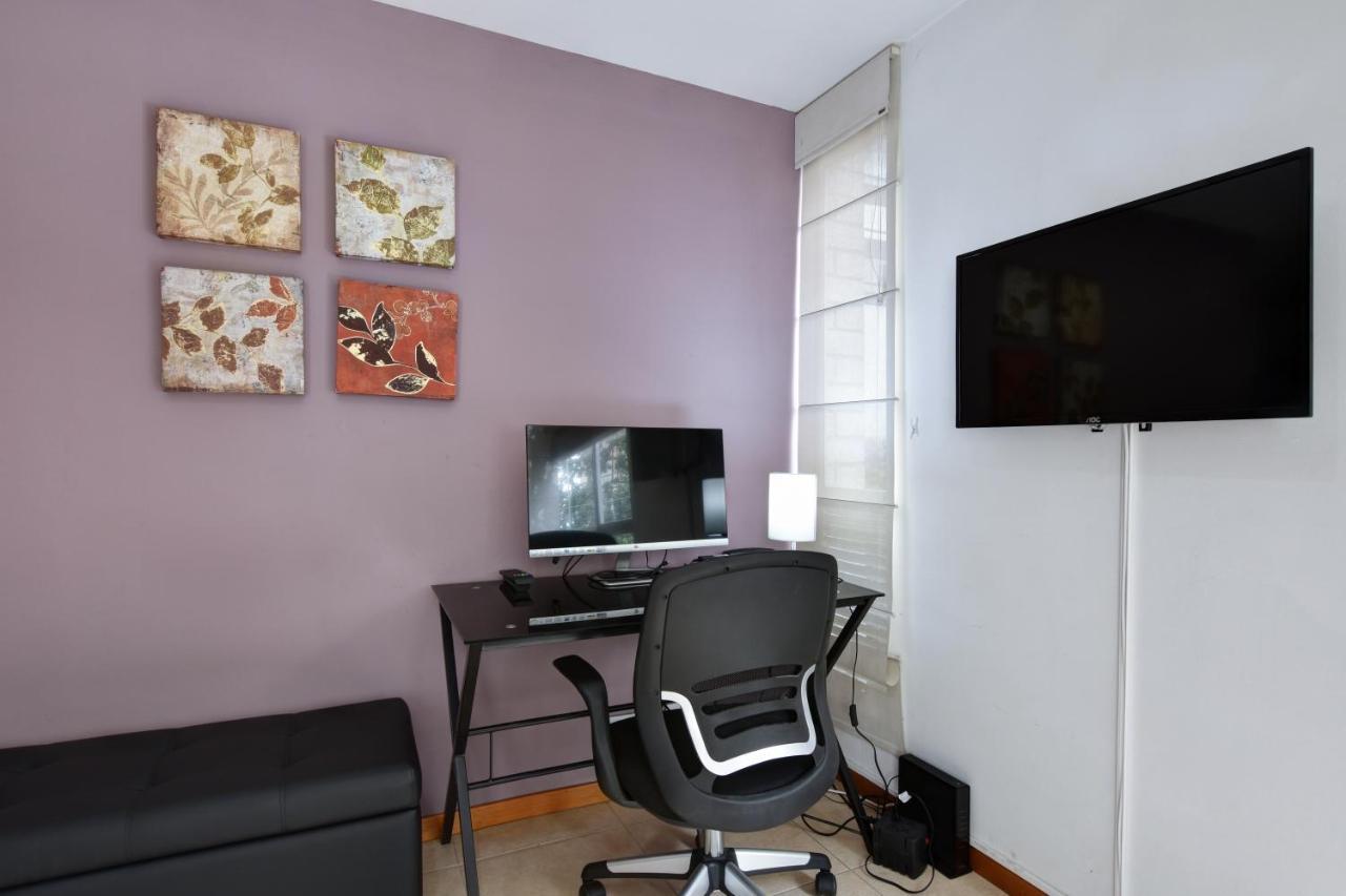 Cyan Suites Poblado By Mde Bnb Medellín Buitenkant foto